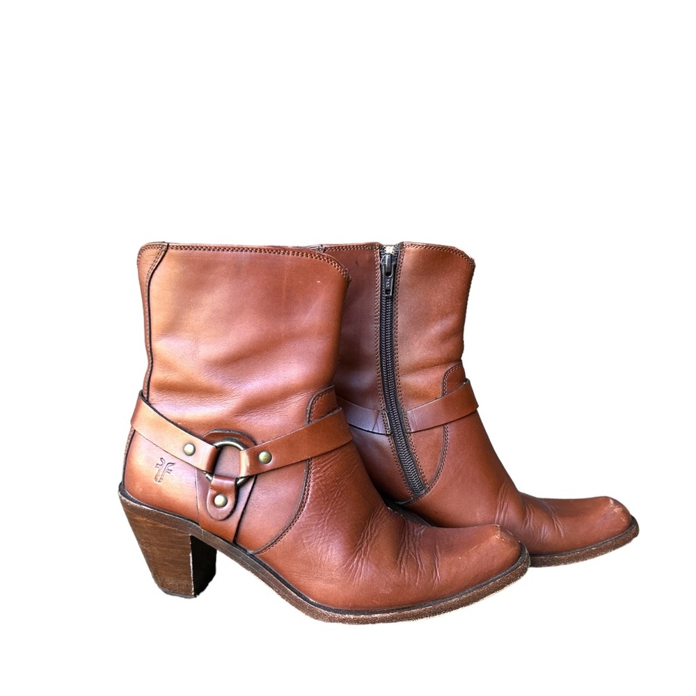 Women’s FRYE Romy leather brass harness buckle cognac 7.5 B